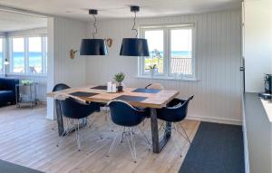 Awesome Home In Otterup With Wifi