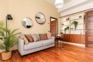 Corso Garibaldi Modern Suites by Rentopolis