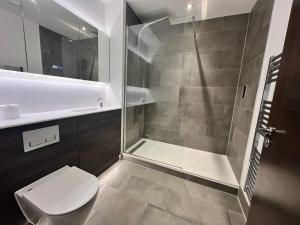 LUXURIOUS 2Bed in Dartford City Centre with parking