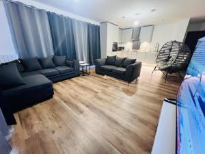 LUXURIOUS 2Bed in Dartford City Centre with parking