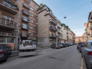Xenia Milano - 3 rooms apt at Via Vincenzo Vela 14