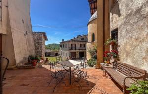 Amazing Apartment In Frazione Montebibico With Swimming Pool