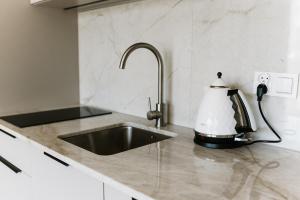 Apartament Deluxe A04 z oddzielną sypialnią - Mountain & River Residence - IZBY PODHALAŃSKIE