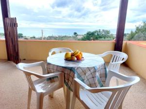 Bilocale con magnifica vista mare