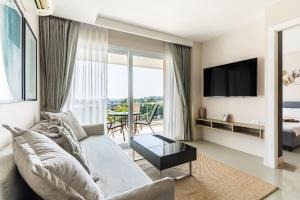 BSG Seaview 503 by Villacarte