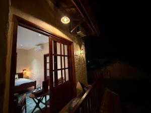TuBis House Bed 2m2
