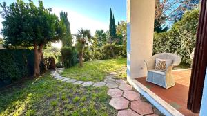 N205 - Numana, delizioso bilocale con giardino