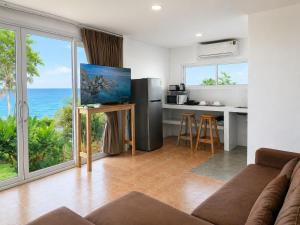 Bounty Resort