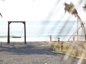Villa 6 BedRoom Beach Front With Free Breakfast