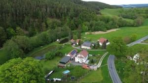 Fewo an der Klosterruine Paulinzella mit kostenfreien Parkplatz und WLAN
