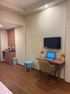 Omaxe ITC Studio - Near India Expo Mart