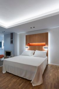 Velino Business Suite