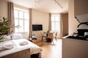 Apartament z Balkonem Kamienica przy R Łazarskim