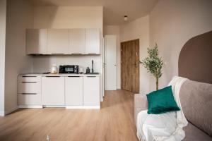 Apartament z Balkonem Kamienica przy R Łazarskim