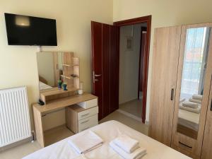 Sunday apartment 5