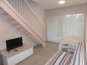 Resort-style flat with pool perfect for families