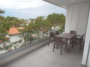 Family duplex with whirlpool and terrace