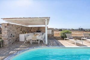 Villa Glyfada, 100m From the Beach