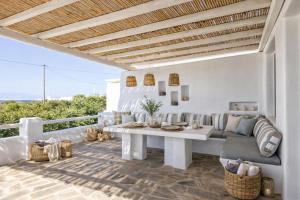 Villa Glyfada, 100m From the Beach