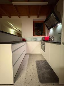 Quiet Loft Great for Couples & Family