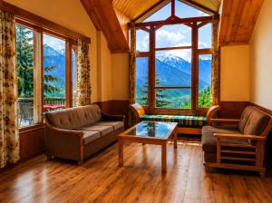 Ziora Stay Manali