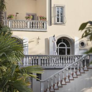 Garden Palace Hotel