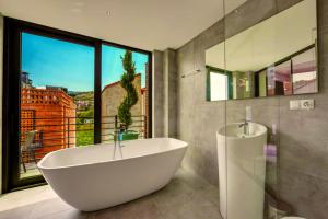 Mit Hotel Tbilisi