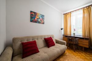 Muranów Art Apartment by BookingHost