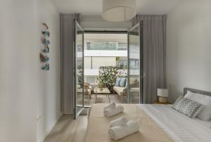 Nueva Andalucia Urban Retreat