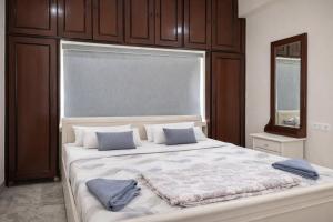 Toit -AC room Himayathnagar