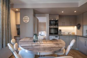 Alpe dHuez Houses - Alaska, Plein Coeur vieil Alpe pour 4 ou 5 avec 2 chambres