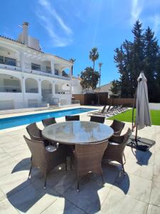Luxury villa with Private Pool Benalmadena