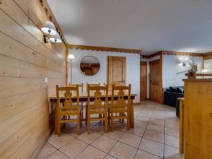 Appartement 4 pièces, 6 pers avec parking privé et Wi-Fi à Tignes Val Claret - FR-1-889-29