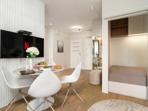 Golden Apartments Warsaw - Stylish City Center, Rondo Daszyńskiego - Gieldowa