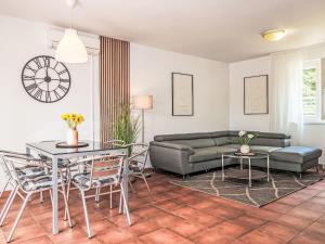 Holiday Home Igor by Interhome