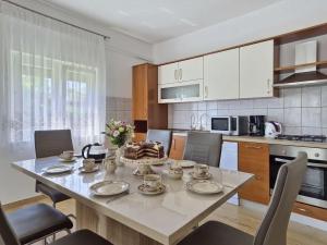 Holiday Home Laura by Interhome