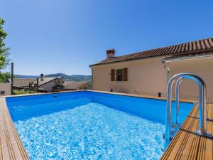 Holiday Home Marla by Interhome