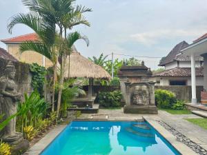 Big Villa with 4 Bedrooms and Private Pool in Ubud