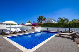 Villa Crystal by Ezoria Villas