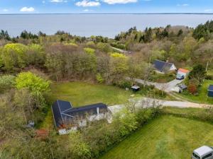 Holiday Home Dwerg - 300m to the fjord by Interhome