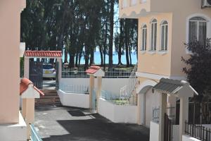 Luxury Villa Sea Views Rooftop Secure