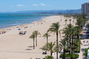 Cullera Beachfront Terrace Apartment