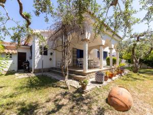 Holiday Home Cervantes by Interhome