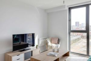 Stylish Contemporary 1BR Apartment in Birmingham