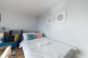 Wichrowe Wzgórze Charming Apartment by BookingHost