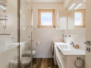 Apartment Casa bel Lago by Interhome