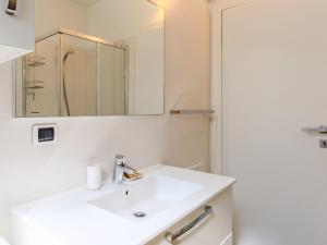 Apartment Casa bel Lago by Interhome