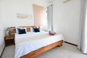 Luxury Villa Sea Views Rooftop Secure