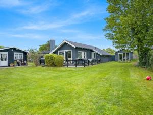 Holiday Home Bo - 250m from the sea by Interhome