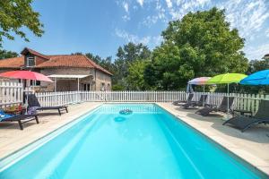 Maison De Charme Avec Sa Piscine